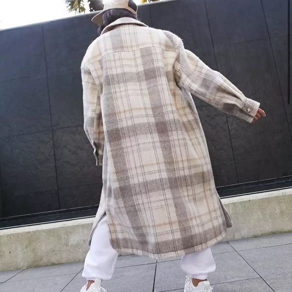 New! ASOS DESIGN longline shacket in check - Picture 2 of 10